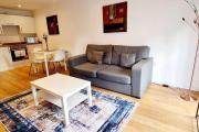 2 bed central manchaster with private entrance