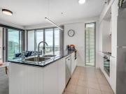 Spectacular River View Apartment