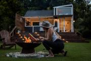 Central Coast Deck and Spa Luxury Tiny House with firepit