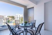Bianca 2-Bedroom Apartment in Larnaca