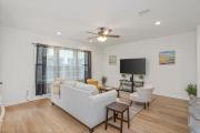 Chic Townhouse by LSU