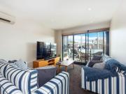 Soak up the City Lifestyle in the Heart of Hobart