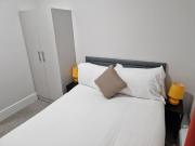 Birtleys Amethyst 3 bedroom Apt sleeps 6 Guest