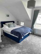 Coastal Haven - 5 BR Gem in Portrush Coastal Haven - 5 BR Gem in Portrush