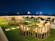 Palm Pyramids View INN