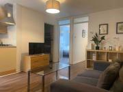 Bright 2BR Gem near Oxford St!