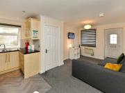 Perfectly located 1 bed flat - Pass the Keys