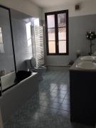 Chez Franck et Sandra , plein centre ville, 1 er étage