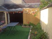 Élégante maison de ville avec cour intérieure, centre de Châteaudun, proche sites touristiques - FR-1-581-115