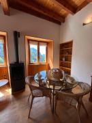 Apartment Cascade 3 minutes from Alpe d Huez Grand Domaine via Oz en Oisans