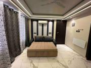 Himalayan Hideaway: 1 BHK Luxury Apartment