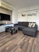 Apartment with garden