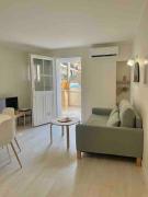 Le BASHKIR - AC - WIFI -terrasse - prés mer - Tram et supermarchés