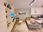 Budapest Flamingo Central Home Stay - Balcony, AC, Downtown Budapest Flamingo Central Home Stay - Balcony, AC, Downtown