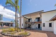 Top Cairns