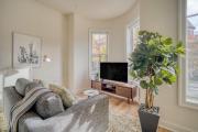 Dupont Circle 1br w wd nr metro station WDC-747