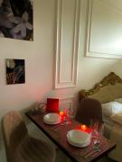 Vintage apartment Kotlyarska10