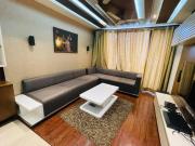 Urban Oasis: Stylish Retreat