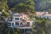 VILLA CHRISTINE - Family home on Sa Riera beachfront