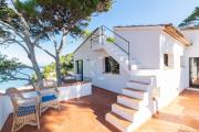VILLA CHRISTINE - Family home on Sa Riera beachfront