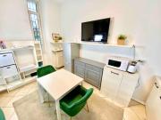 [9 Minuti dal Duomo] City life+Metro