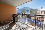 Breakaway West Ski Condo