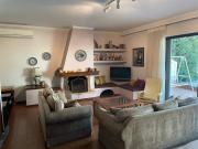 Marias Apartment, Selianitika