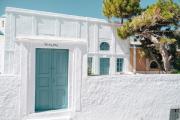 Top Oia