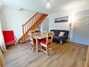 Le Marmandais, T3 lumineux duplex, balcon, parking, wifi, proche thermes, ascenseur, 4 personnes