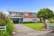 Family Tides - Ruakaka Holiday Home
