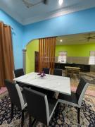 HOMESTAY Teratak Besut (HA)