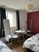 Large room with two bed in central london Large room with two bed in central london