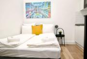 Studio Apartment by Hi- Apartment in Downtown Studio Apartment by Hi- Apartment in Downtown