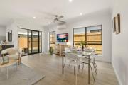 Top Browns Plains