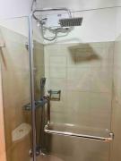 Lucina Suite @ Shore 2 Residence