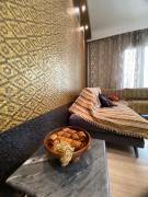 Central spuare apartment