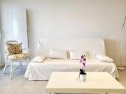 Appartement T3 avec terrasse, garage - La Chaume - FR-1-92-765