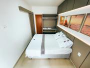 ACONCHEGANTE E MODERNO APARTAMENTO PERTÍSSIMO DA PRAIA