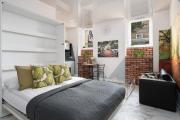 Underground Level Studio Close to the Market Square in Poznań by Renters