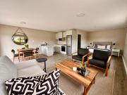 Mountain Pearl Cottage