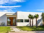 Where Luxury Meets Marrakech villa & private Pool