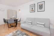 Stylowy & Komfortowy Apartament z Balkonem w Sercu Gdańska by Renters