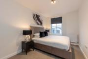 Deluxe North Central London Apartment