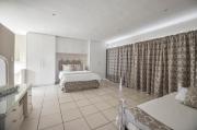 Top Yzerfontein
