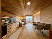 Attique - vue plongeante sur le lac de la Moubra