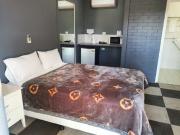 Top Taree