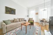Bright and Warm Apartment, Vilnius City Centre