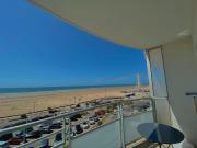 Appartement face mer (vue 180°) avec balcon