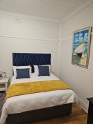 13 on Fifth Avenue, Walmer, Port Elizabeth