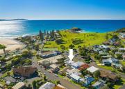 Top Crescent Head Top Crescent Head